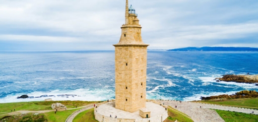 A Coruña: cómo llegar y mapa